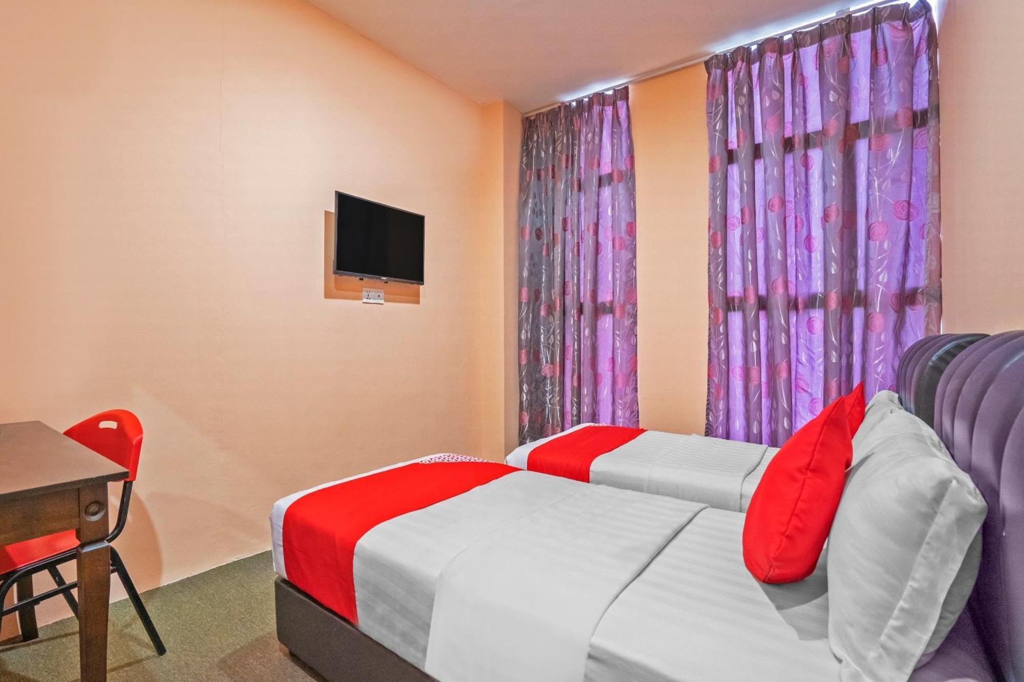 Sz Hotel Lumut Zewnętrze zdjęcie